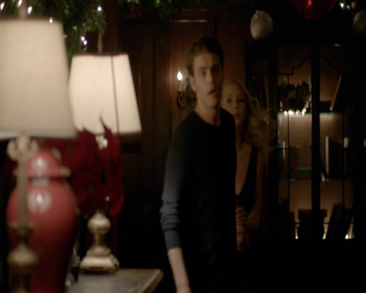 VampireDiaries-dot-nl_VVampireDiaries-dot-nl_VampireDiaries-8x07TheNextTimeIHurtSomebodyItCouldBeYou2030.jpg