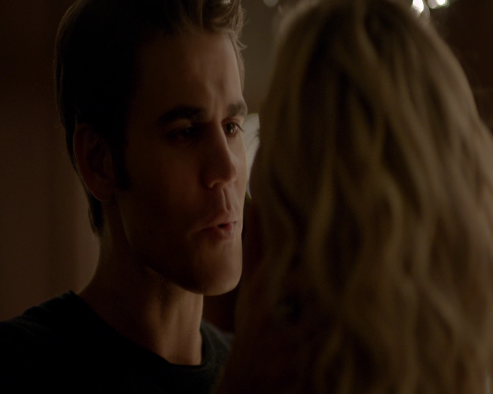 VampireDiaries-dot-nl_VVampireDiaries-dot-nl_VampireDiaries-8x07TheNextTimeIHurtSomebodyItCouldBeYou2051.jpg