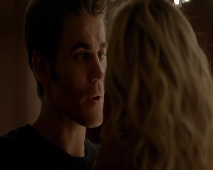 VampireDiaries-dot-nl_VVampireDiaries-dot-nl_VampireDiaries-8x07TheNextTimeIHurtSomebodyItCouldBeYou2053.jpg