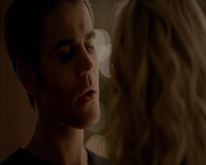 VampireDiaries-dot-nl_VVampireDiaries-dot-nl_VampireDiaries-8x07TheNextTimeIHurtSomebodyItCouldBeYou2075.jpg