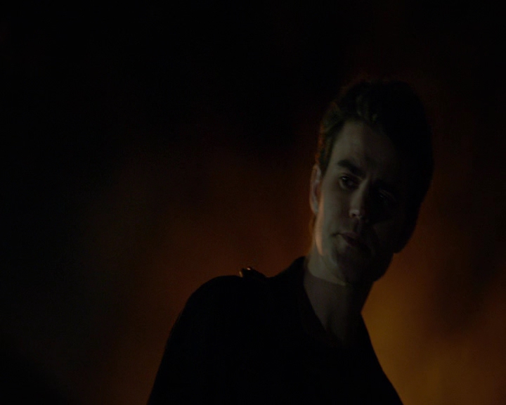 VampireDiaries-dot-nl_VVampireDiaries-dot-nl_VampireDiaries-8x07TheNextTimeIHurtSomebodyItCouldBeYou2253.jpg