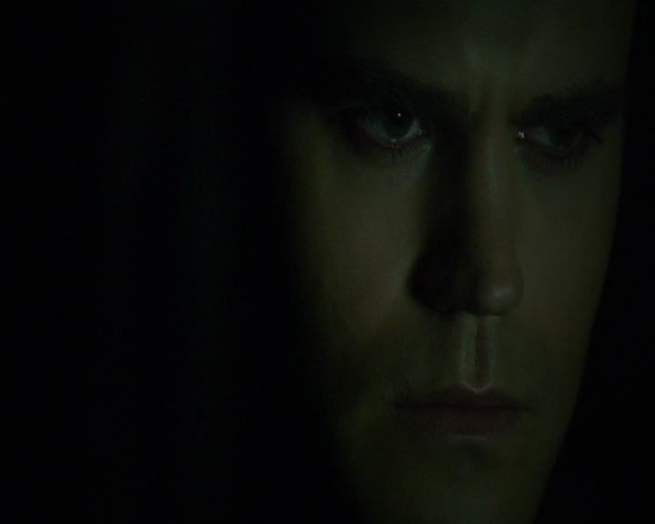 VampireDiaries-dot-nl_VVampireDiaries-dot-nl_VampireDiaries-8x07TheNextTimeIHurtSomebodyItCouldBeYou2328.jpg