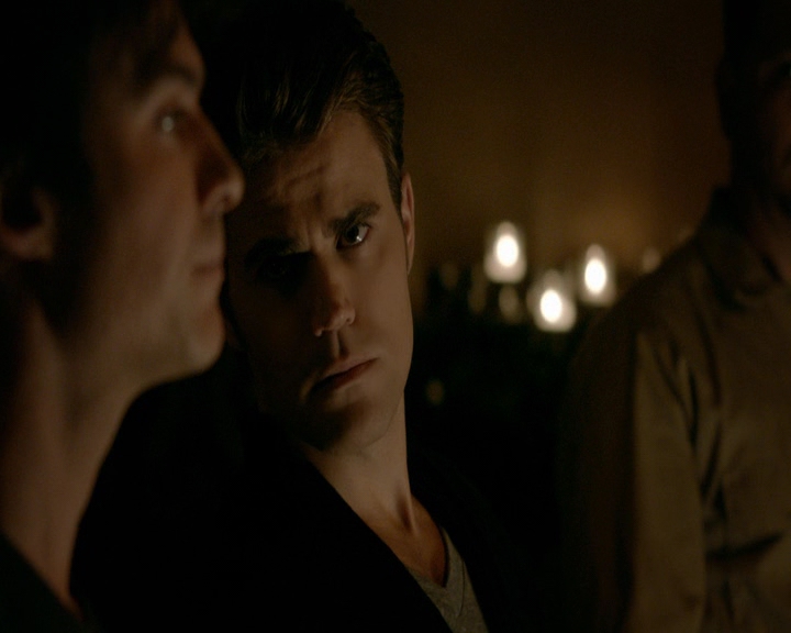 VampireDiaries-dot-nl_VVampireDiaries-dot-nl_VampireDiaries-8x08WeHaveHistoryTogether0036.jpg