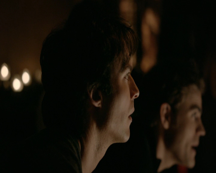 VampireDiaries-dot-nl_VVampireDiaries-dot-nl_VampireDiaries-8x08WeHaveHistoryTogether0068.jpg