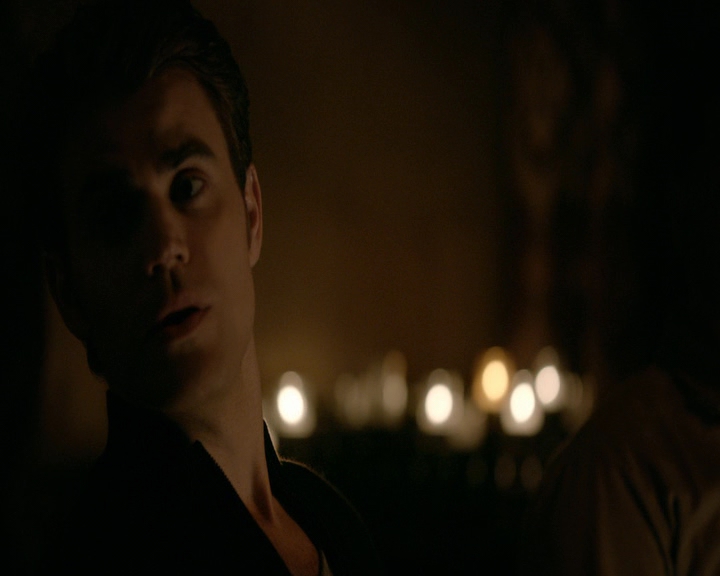 VampireDiaries-dot-nl_VVampireDiaries-dot-nl_VampireDiaries-8x08WeHaveHistoryTogether0112.jpg