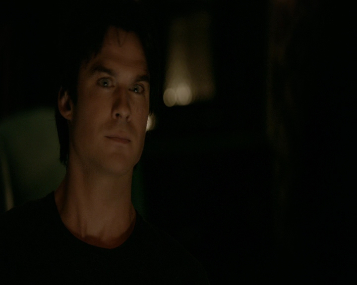 VampireDiaries-dot-nl_VVampireDiaries-dot-nl_VampireDiaries-8x08WeHaveHistoryTogether0114.jpg