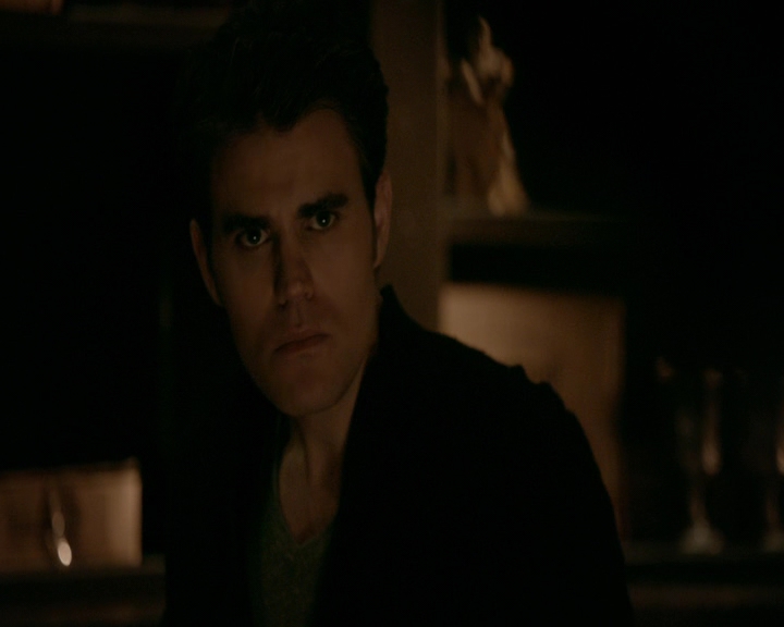 VampireDiaries-dot-nl_VVampireDiaries-dot-nl_VampireDiaries-8x08WeHaveHistoryTogether0129.jpg