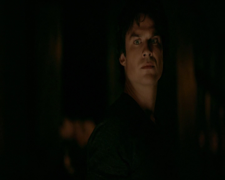 VampireDiaries-dot-nl_VVampireDiaries-dot-nl_VampireDiaries-8x08WeHaveHistoryTogether0144.jpg