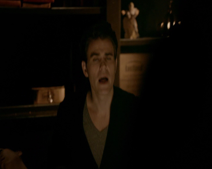 VampireDiaries-dot-nl_VVampireDiaries-dot-nl_VampireDiaries-8x08WeHaveHistoryTogether0151.jpg