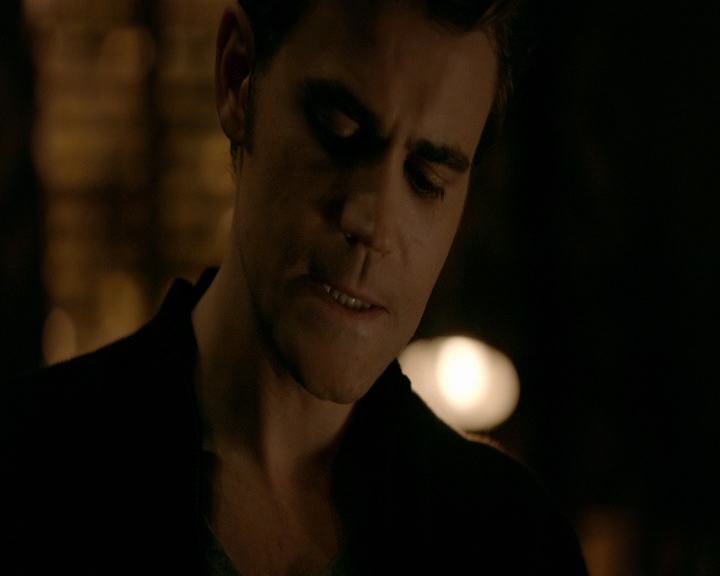 VampireDiaries-dot-nl_VVampireDiaries-dot-nl_VampireDiaries-8x08WeHaveHistoryTogether0167.jpg