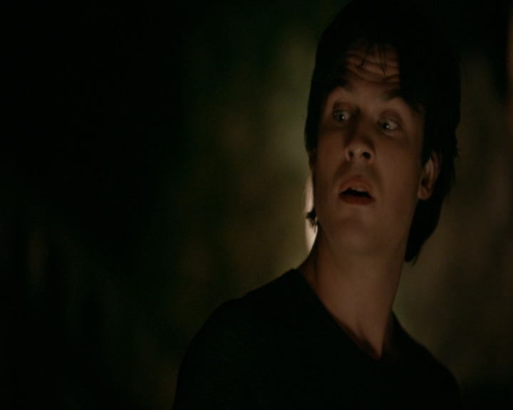 VampireDiaries-dot-nl_VVampireDiaries-dot-nl_VampireDiaries-8x08WeHaveHistoryTogether0171.jpg