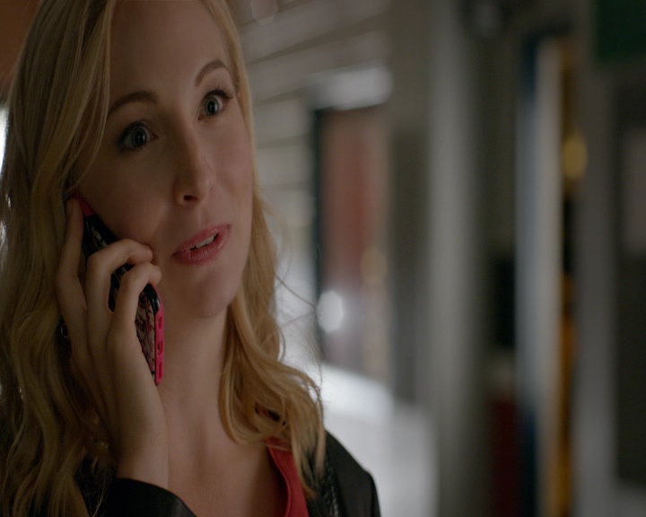 VampireDiaries-dot-nl_VVampireDiaries-dot-nl_VampireDiaries-8x08WeHaveHistoryTogether0274.jpg