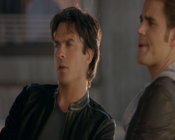 VampireDiaries-dot-nl_VVampireDiaries-dot-nl_VampireDiaries-8x08WeHaveHistoryTogether0470.jpg