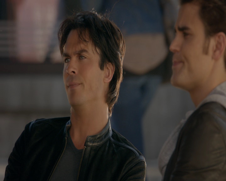 VampireDiaries-dot-nl_VVampireDiaries-dot-nl_VampireDiaries-8x08WeHaveHistoryTogether0471.jpg