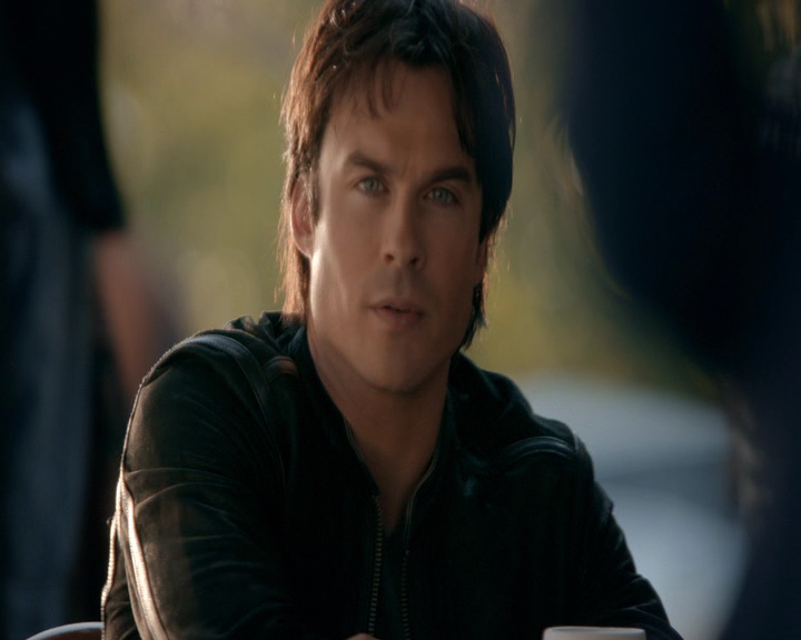 VampireDiaries-dot-nl_VVampireDiaries-dot-nl_VampireDiaries-8x08WeHaveHistoryTogether0529.jpg