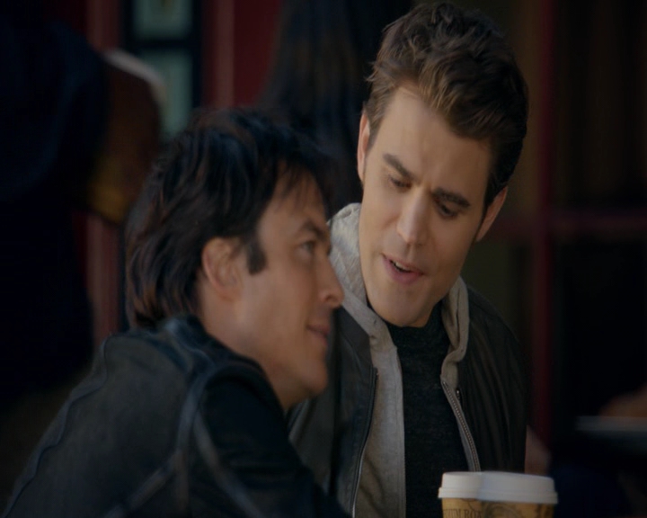 VampireDiaries-dot-nl_VVampireDiaries-dot-nl_VampireDiaries-8x08WeHaveHistoryTogether0532.jpg