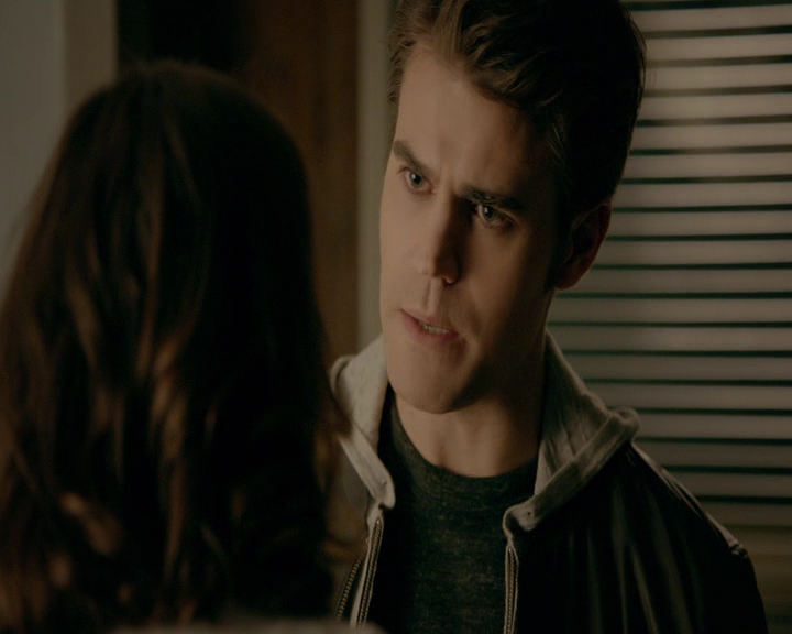 VampireDiaries-dot-nl_VVampireDiaries-dot-nl_VampireDiaries-8x08WeHaveHistoryTogether0703.jpg