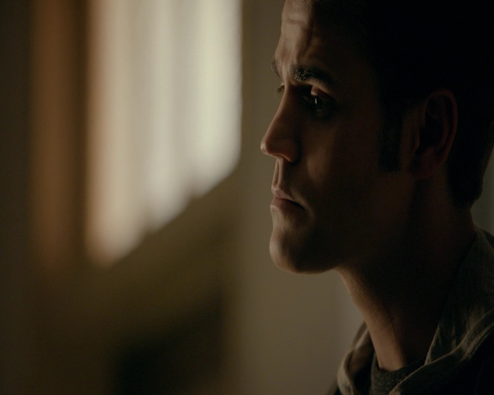 VampireDiaries-dot-nl_VVampireDiaries-dot-nl_VampireDiaries-8x08WeHaveHistoryTogether0741.jpg