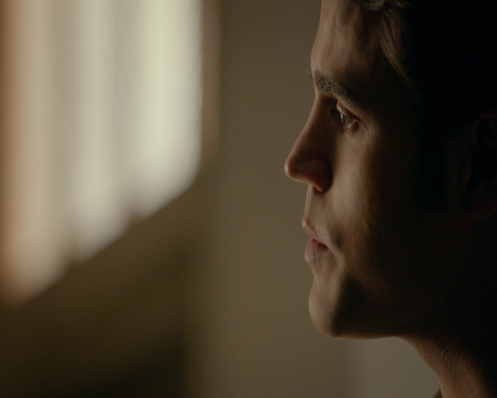 VampireDiaries-dot-nl_VVampireDiaries-dot-nl_VampireDiaries-8x08WeHaveHistoryTogether0748.jpg