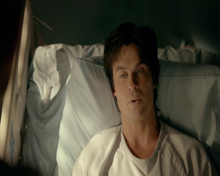 VampireDiaries-dot-nl_VVampireDiaries-dot-nl_VampireDiaries-8x08WeHaveHistoryTogether0789.jpg