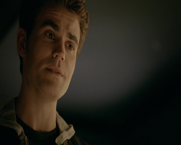 VampireDiaries-dot-nl_VVampireDiaries-dot-nl_VampireDiaries-8x08WeHaveHistoryTogether0795.jpg