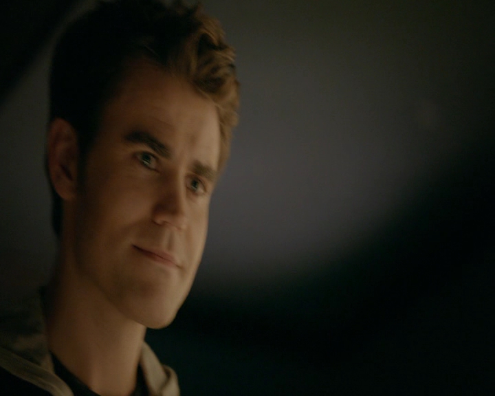 VampireDiaries-dot-nl_VVampireDiaries-dot-nl_VampireDiaries-8x08WeHaveHistoryTogether0796.jpg