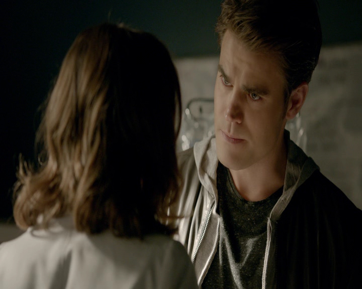 VampireDiaries-dot-nl_VVampireDiaries-dot-nl_VampireDiaries-8x08WeHaveHistoryTogether1189.jpg