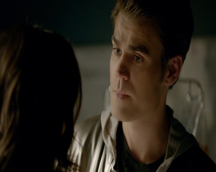 VampireDiaries-dot-nl_VVampireDiaries-dot-nl_VampireDiaries-8x08WeHaveHistoryTogether1209.jpg