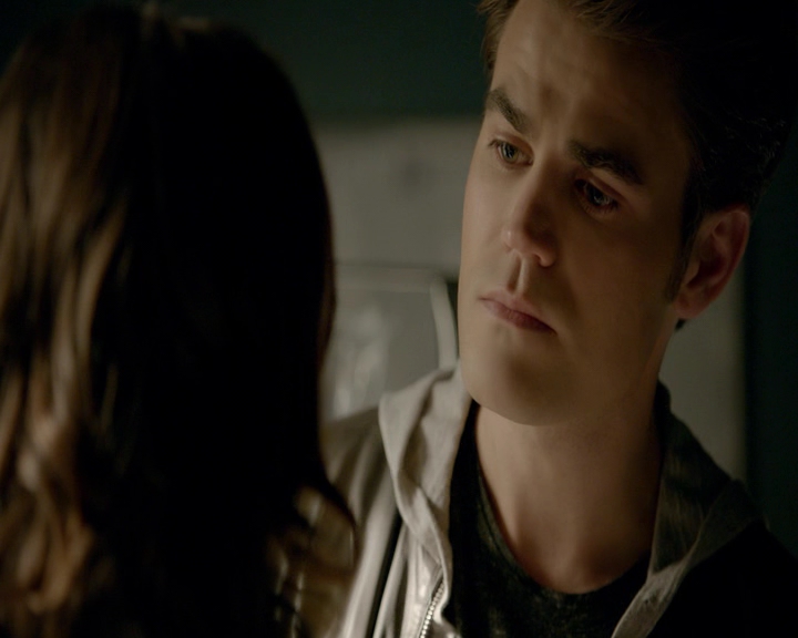 VampireDiaries-dot-nl_VVampireDiaries-dot-nl_VampireDiaries-8x08WeHaveHistoryTogether1253.jpg