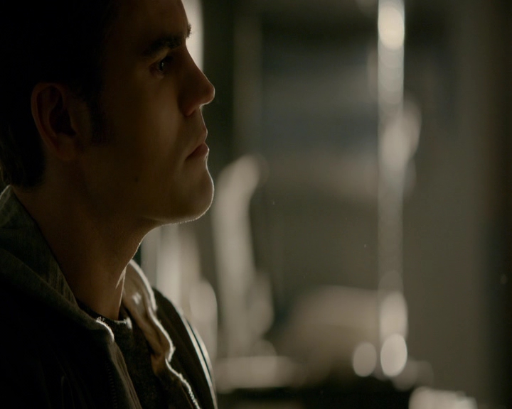 VampireDiaries-dot-nl_VVampireDiaries-dot-nl_VampireDiaries-8x08WeHaveHistoryTogether1384.jpg