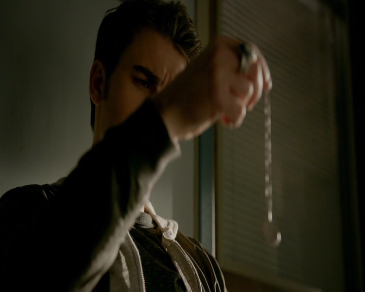 VampireDiaries-dot-nl_VVampireDiaries-dot-nl_VampireDiaries-8x08WeHaveHistoryTogether1388.jpg