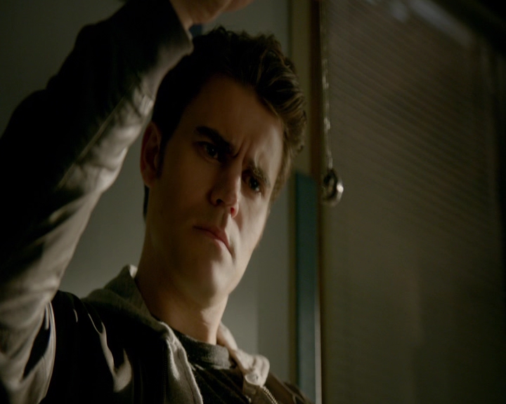 VampireDiaries-dot-nl_VVampireDiaries-dot-nl_VampireDiaries-8x08WeHaveHistoryTogether1390.jpg