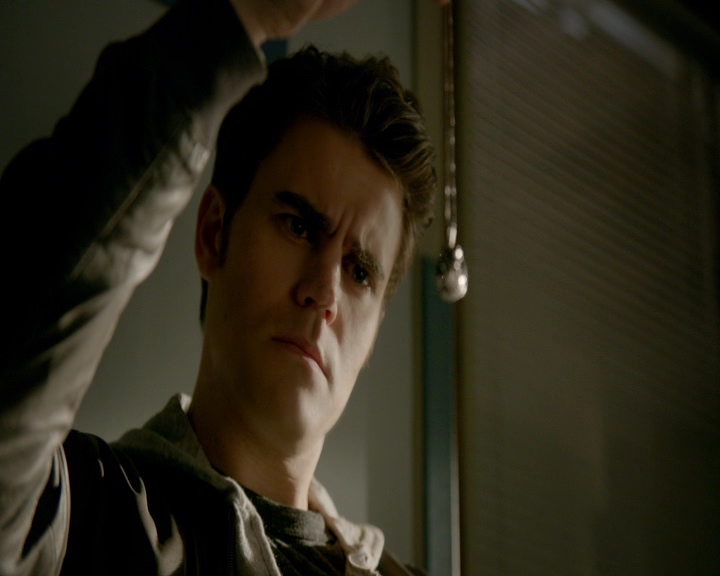 VampireDiaries-dot-nl_VVampireDiaries-dot-nl_VampireDiaries-8x08WeHaveHistoryTogether1391.jpg