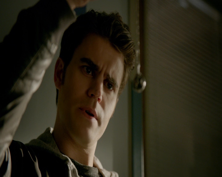 VampireDiaries-dot-nl_VVampireDiaries-dot-nl_VampireDiaries-8x08WeHaveHistoryTogether1395.jpg