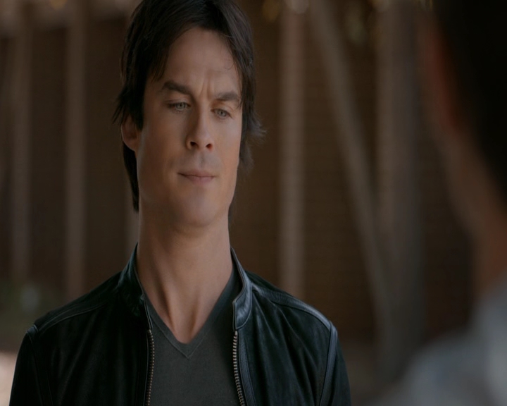 VampireDiaries-dot-nl_VVampireDiaries-dot-nl_VampireDiaries-8x08WeHaveHistoryTogether1625.jpg