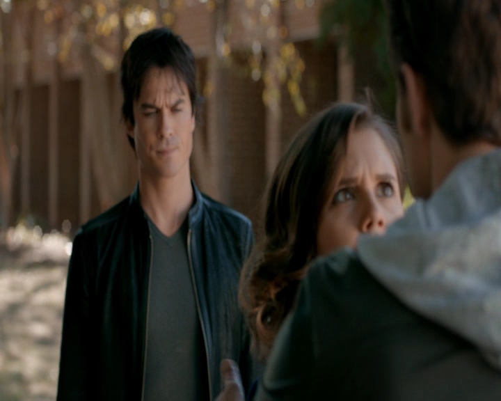 VampireDiaries-dot-nl_VVampireDiaries-dot-nl_VampireDiaries-8x08WeHaveHistoryTogether1631.jpg