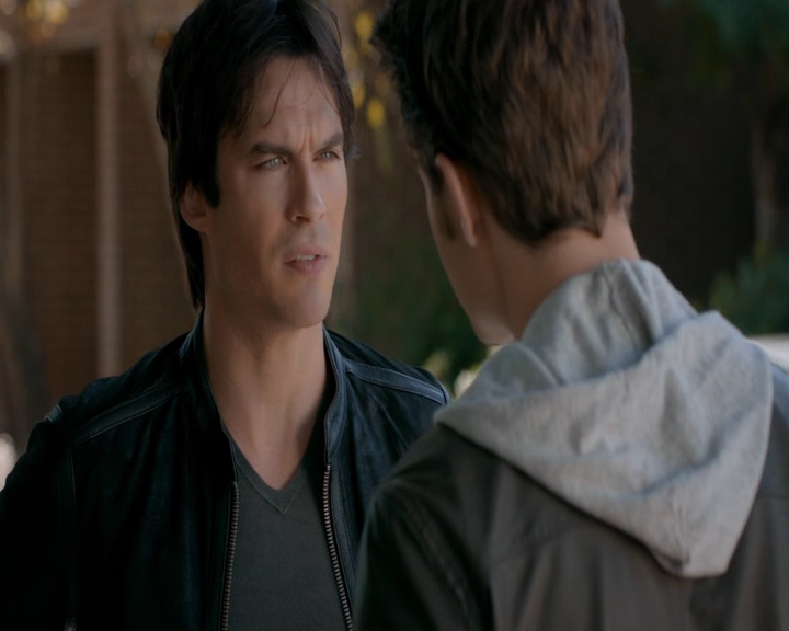 VampireDiaries-dot-nl_VVampireDiaries-dot-nl_VampireDiaries-8x08WeHaveHistoryTogether1648.jpg