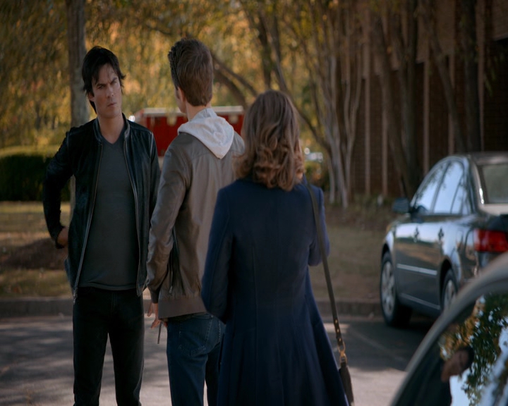 VampireDiaries-dot-nl_VVampireDiaries-dot-nl_VampireDiaries-8x08WeHaveHistoryTogether1657.jpg