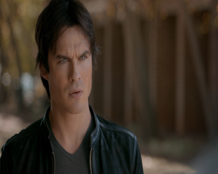 VampireDiaries-dot-nl_VVampireDiaries-dot-nl_VampireDiaries-8x08WeHaveHistoryTogether1681.jpg