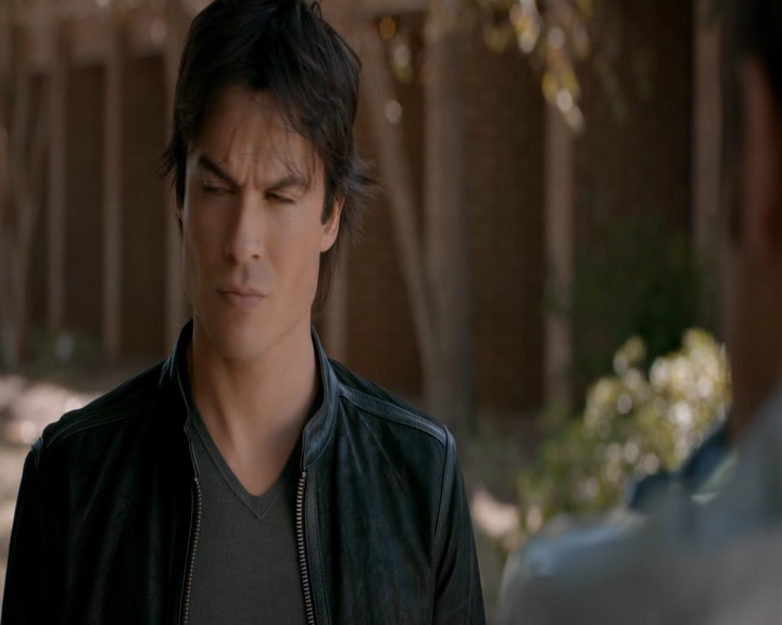 VampireDiaries-dot-nl_VVampireDiaries-dot-nl_VampireDiaries-8x08WeHaveHistoryTogether1690.jpg