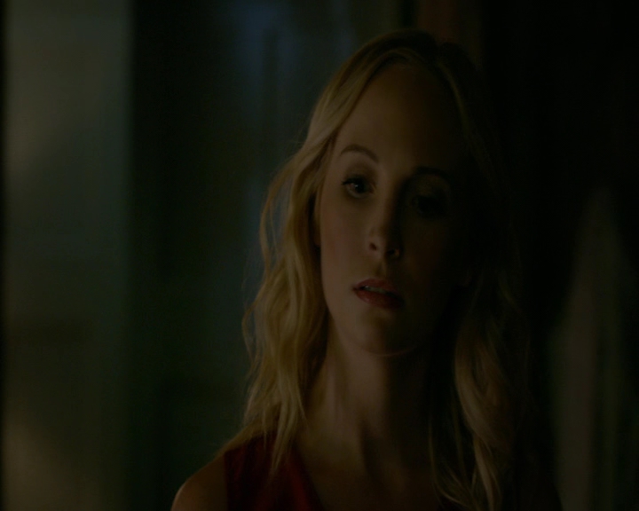 VampireDiaries-dot-nl_VVampireDiaries-dot-nl_VampireDiaries-8x08WeHaveHistoryTogether1787.jpg