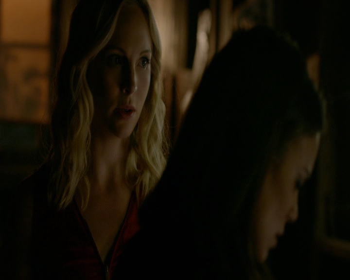 VampireDiaries-dot-nl_VVampireDiaries-dot-nl_VampireDiaries-8x08WeHaveHistoryTogether1805.jpg