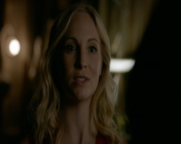 VampireDiaries-dot-nl_VVampireDiaries-dot-nl_VampireDiaries-8x08WeHaveHistoryTogether2111.jpg