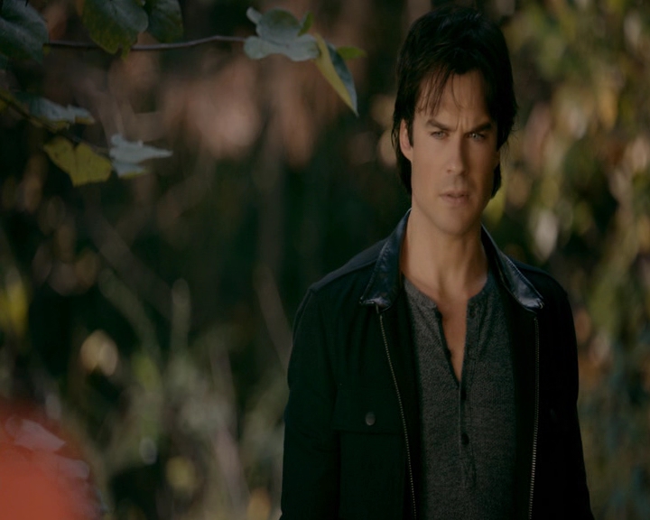 VampireDiaries-dot-nl_VVampireDiaries-dot-nl_VampireDiaries-8x08WeHaveHistoryTogether2166.jpg