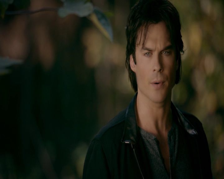 VampireDiaries-dot-nl_VVampireDiaries-dot-nl_VampireDiaries-8x08WeHaveHistoryTogether2174.jpg