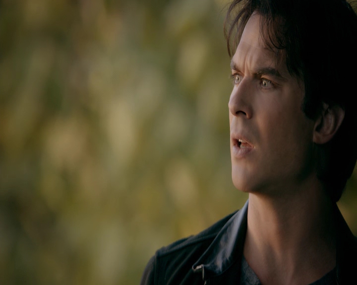 VampireDiaries-dot-nl_VVampireDiaries-dot-nl_VampireDiaries-8x08WeHaveHistoryTogether2232.jpg