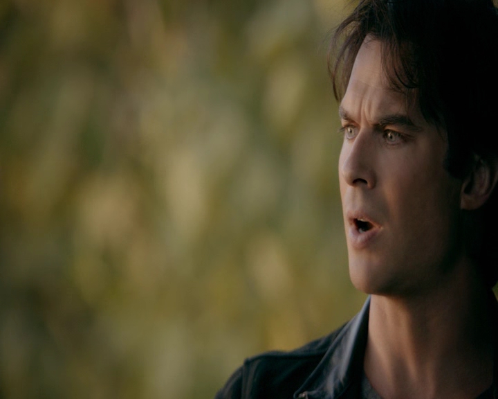 VampireDiaries-dot-nl_VVampireDiaries-dot-nl_VampireDiaries-8x08WeHaveHistoryTogether2235.jpg