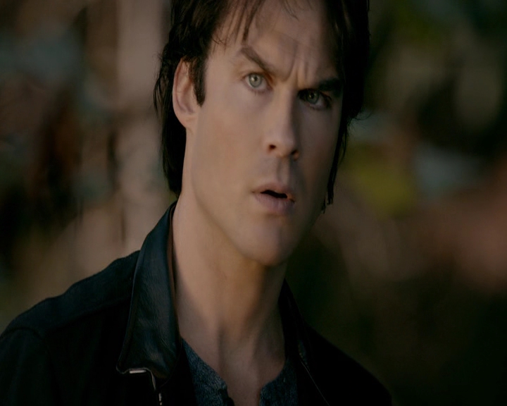 VampireDiaries-dot-nl_VVampireDiaries-dot-nl_VampireDiaries-8x08WeHaveHistoryTogether2275.jpg