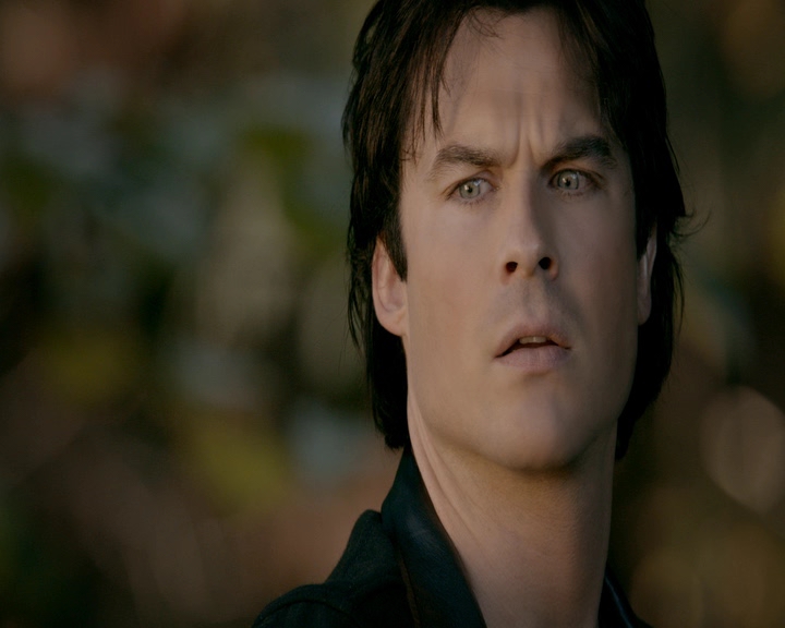 VampireDiaries-dot-nl_VVampireDiaries-dot-nl_VampireDiaries-8x08WeHaveHistoryTogether2282.jpg