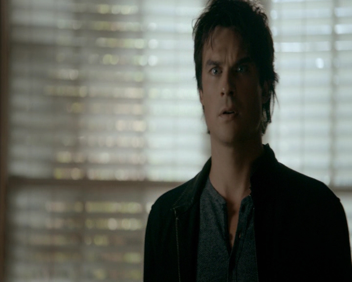 VampireDiaries-dot-nl_VVampireDiaries-dot-nl_VampireDiaries-8x08WeHaveHistoryTogether2350.jpg